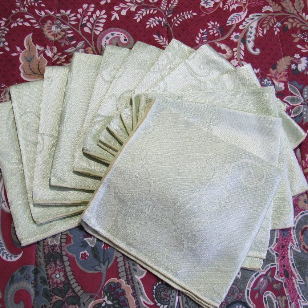 Set of 12 Celery Green Color Napkins 17" X 17"